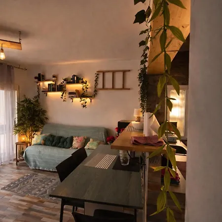 Διαμέρισμα Deniahome Angie *